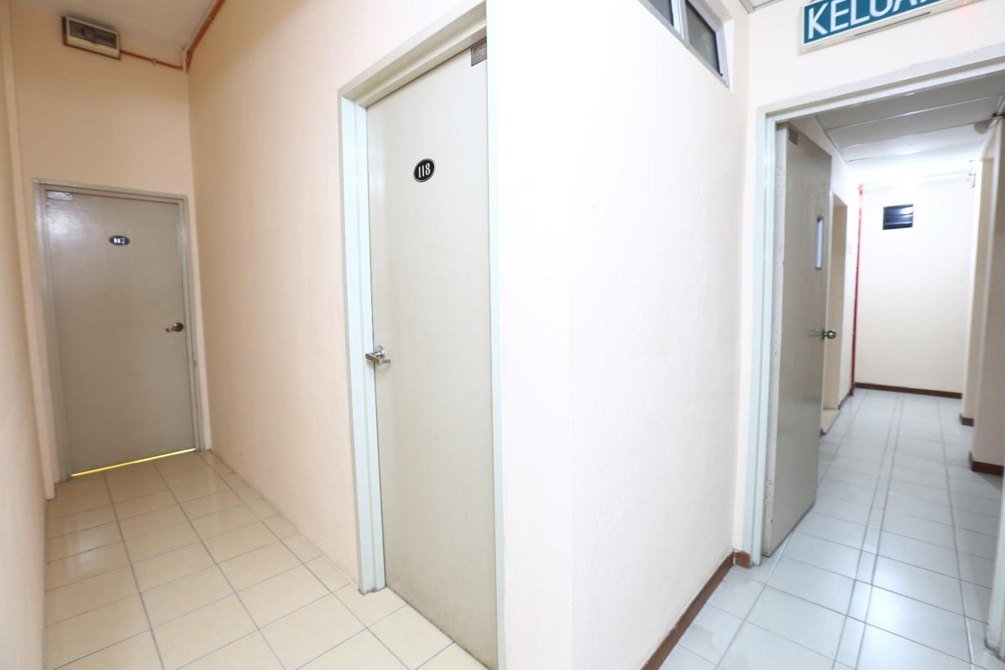 Super Oyo 89651 Harmoni Hotel Kota Bharu Ngoại thất bức ảnh